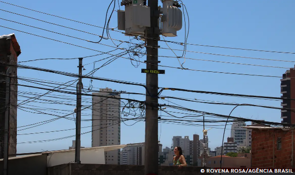 Furto de energia no país gerou custo de R$ 10,3 bilhões em 2024