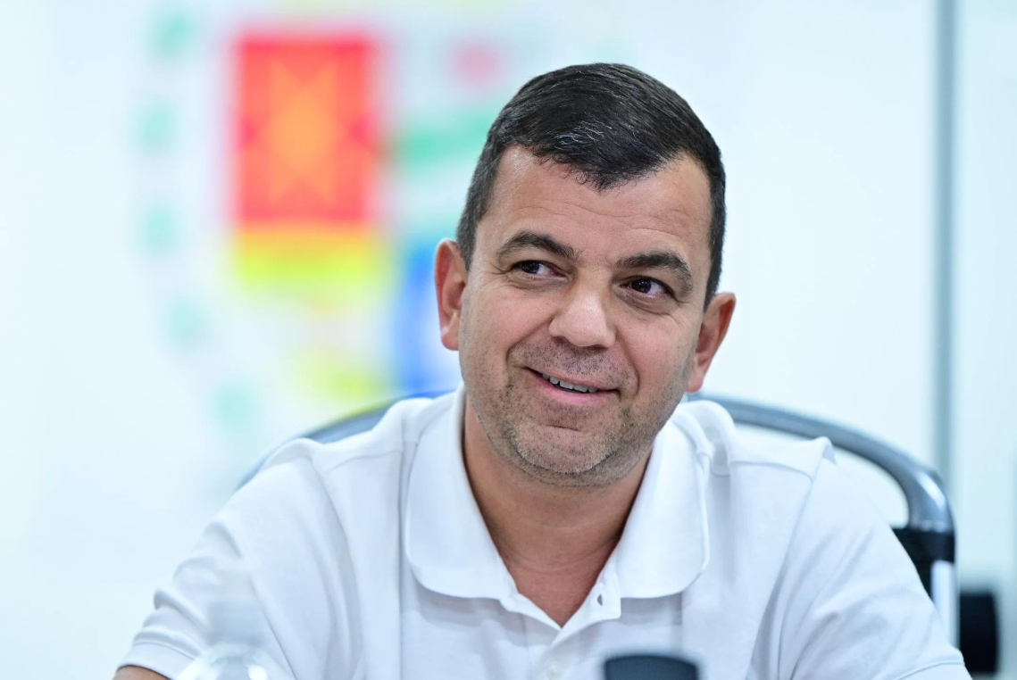 Prefeito de Barra Mansa atualiza população sobre estado de saúde após procedimento cardíaco