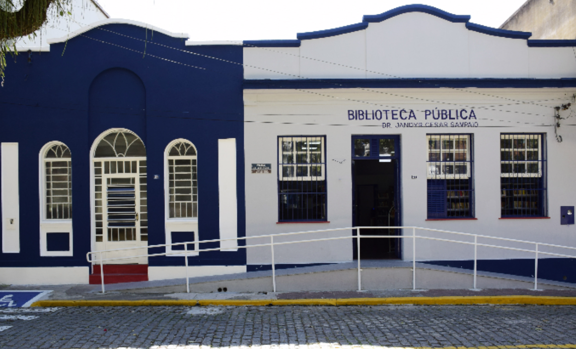 Resende promove primeira edição de 2026 do projeto “Livros Livres” no Calçadão de Campos Elíseos