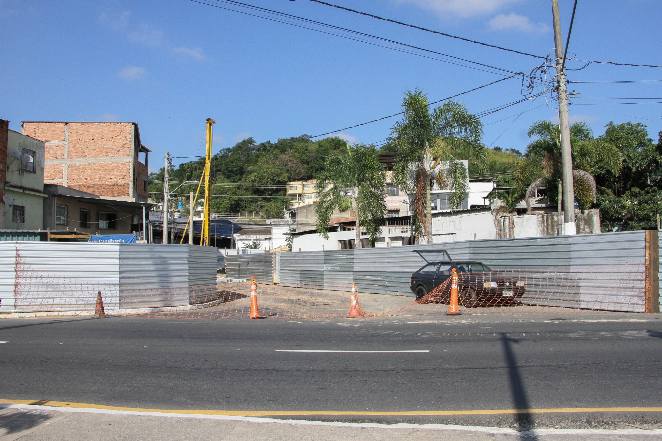 Barra Mansa: Obras do Córrego Cotiara alteram o trânsito na Rua Rozan Silva