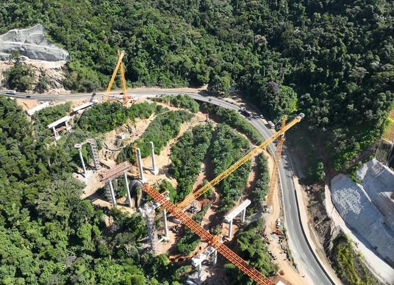 Obras da nova Serra das Araras terão detonações programadas e interdições parciais nesta semana