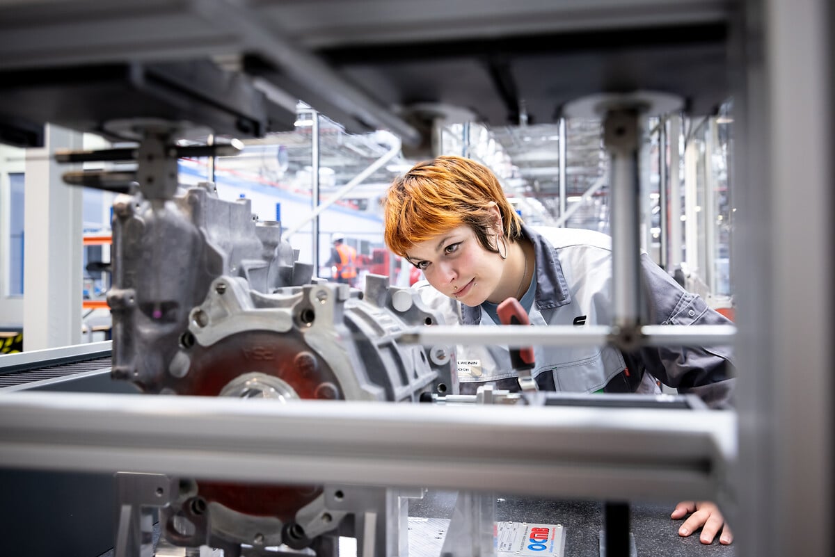 Stellantis abre 100 vagas no Polo Automotivo de Porto Real para a produção do Novo Jeep Avenger