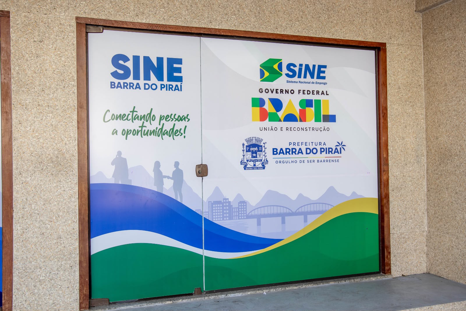 Sine de Barra do Piraí divulga vagas de emprego e processos seletivos para a semana