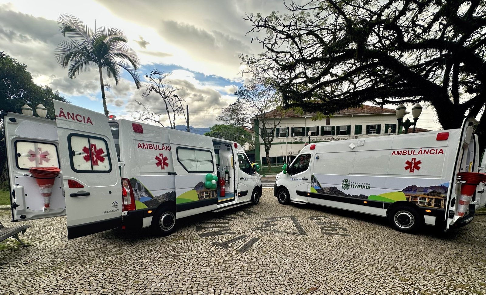 Itatiaia reforça atendimento de urgência com duas novas UTIs móveis