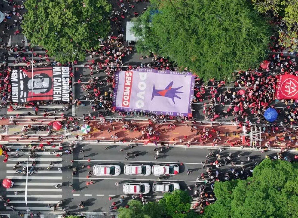 TSE rejeita suspensão de atos com artistas; Copacabana tem manifestação prevista para este domingo